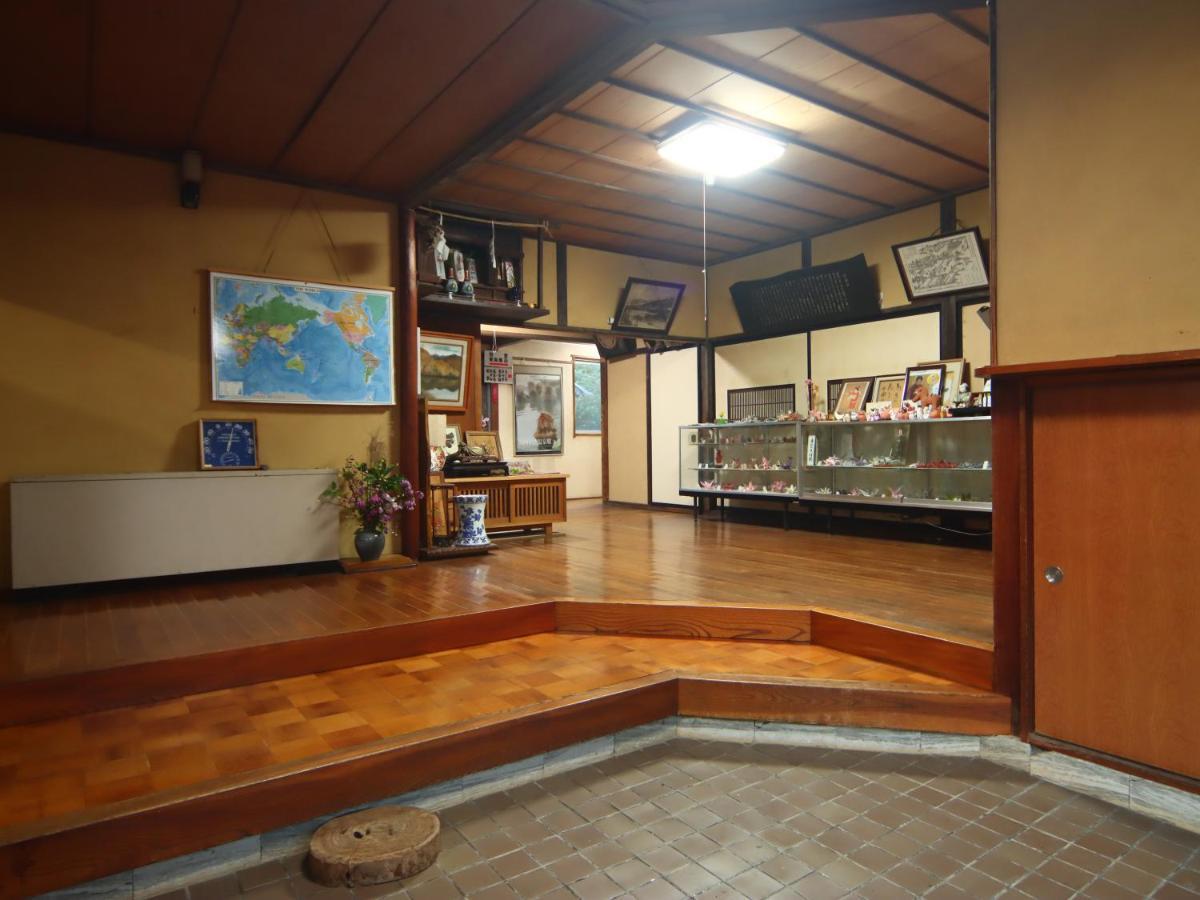 Maruka Ryokan Yamanouchi  Exterior photo
