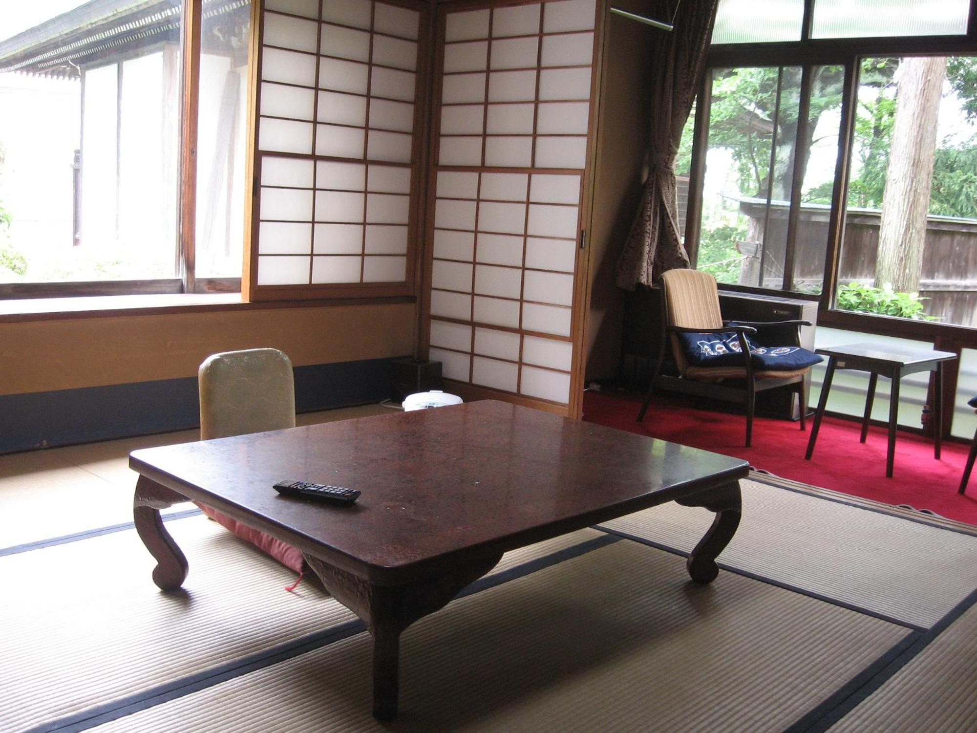 Maruka Ryokan Yamanouchi  Exterior photo
